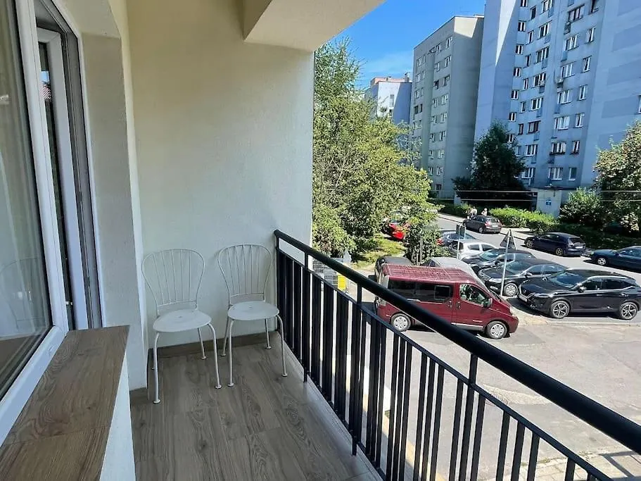 Aleja 69 Balcony Apartment Krakow